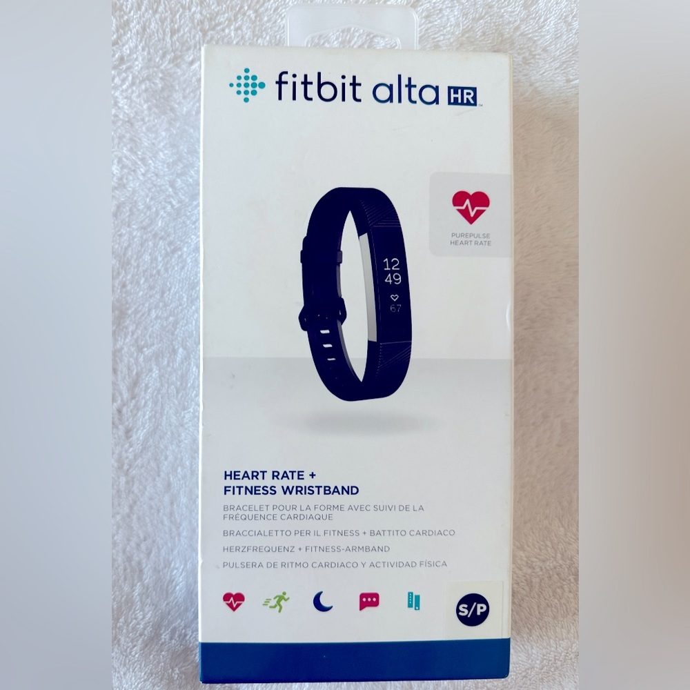 Fitbit - Alta Hr Fitness Activity and Heart Rate Tracker
